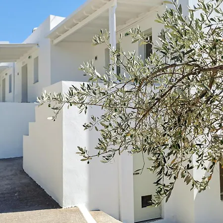 Firogia Olive Grove Hideaway *